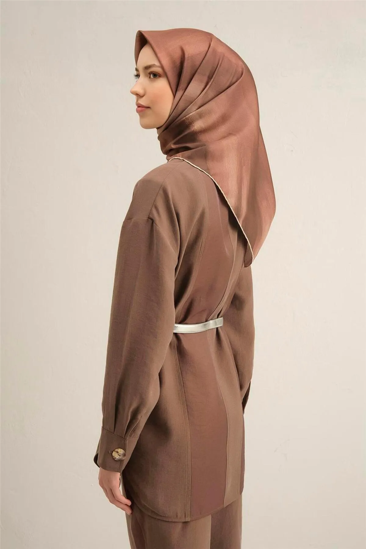 ARMİNE Sura İpek Eşarp 2025 İlkbahar Yaz 9308-09 ARMİNE Sura İpek Eşarp 2025 İlkbahar Yaz 9308-09