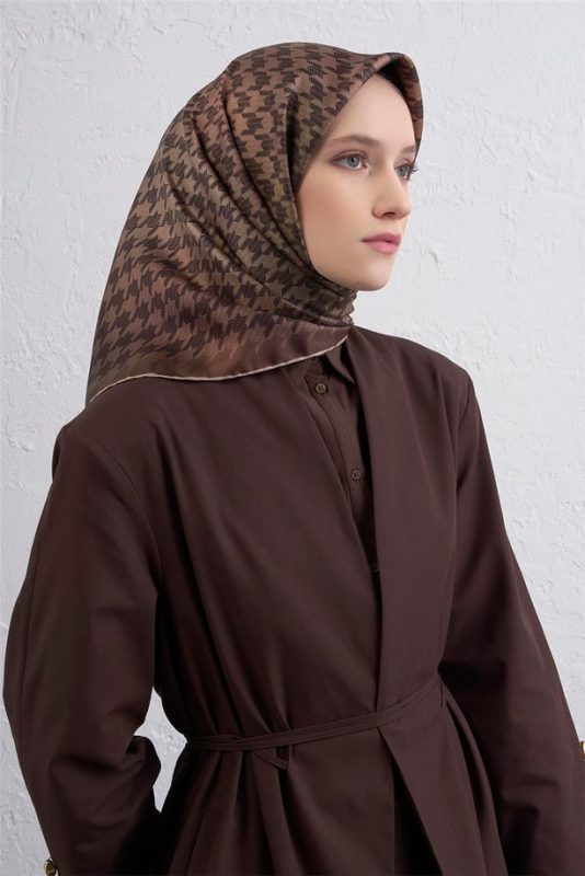 ARMINE Sura Ipek Esarp 2025 2026 Sonbahar Kis 9434 34 2 | HTC Serra